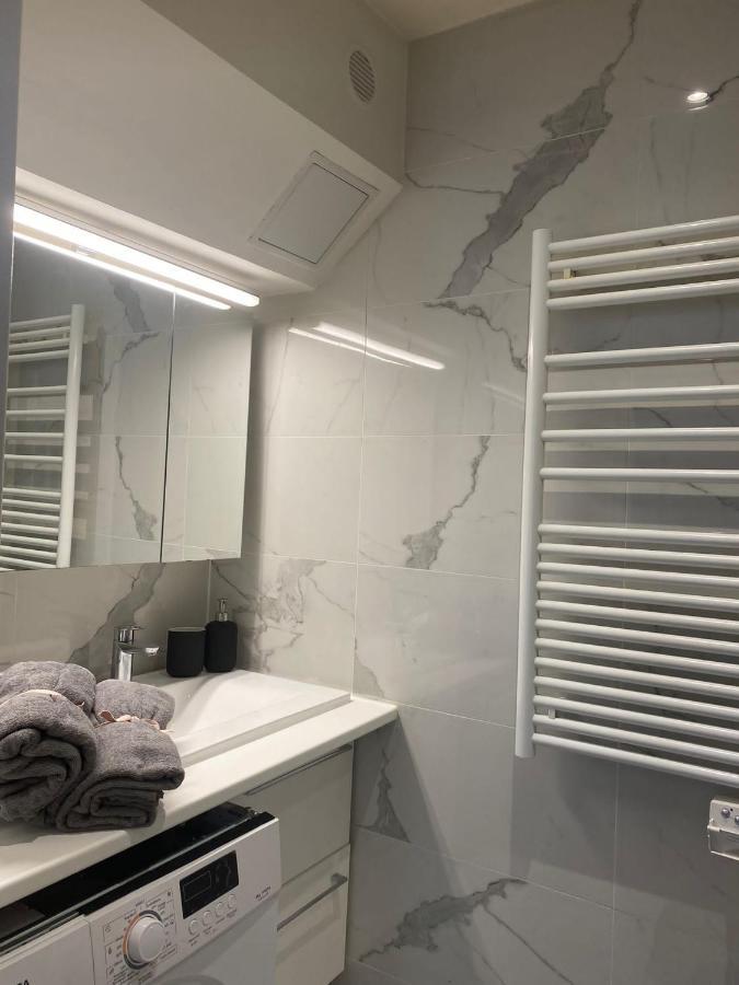 Super Appartement Refait A Neuf Beaucoup De Charme Boulogne-Billancourt Exterior foto