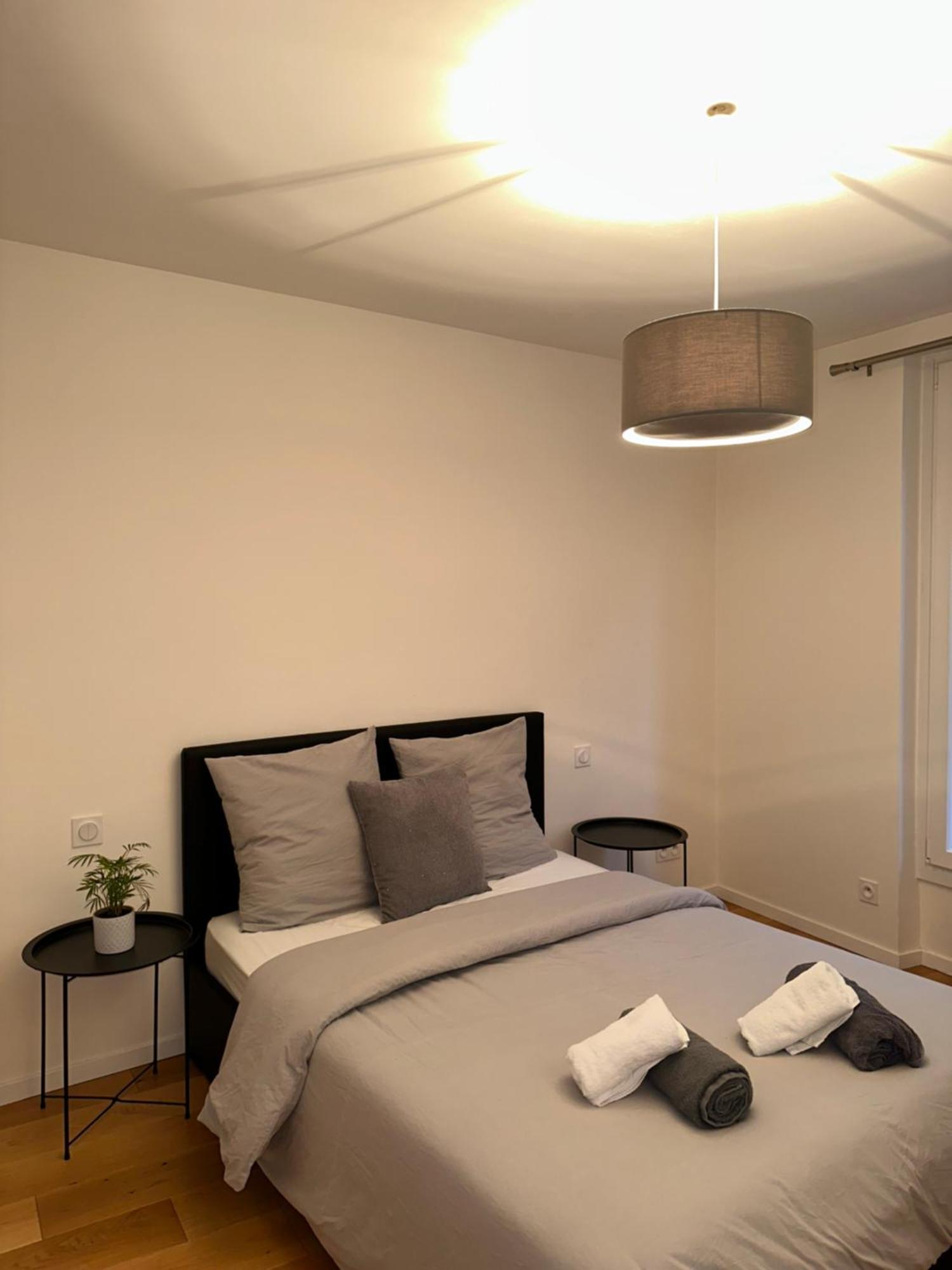 Super Appartement Refait A Neuf Beaucoup De Charme Boulogne-Billancourt Exterior foto