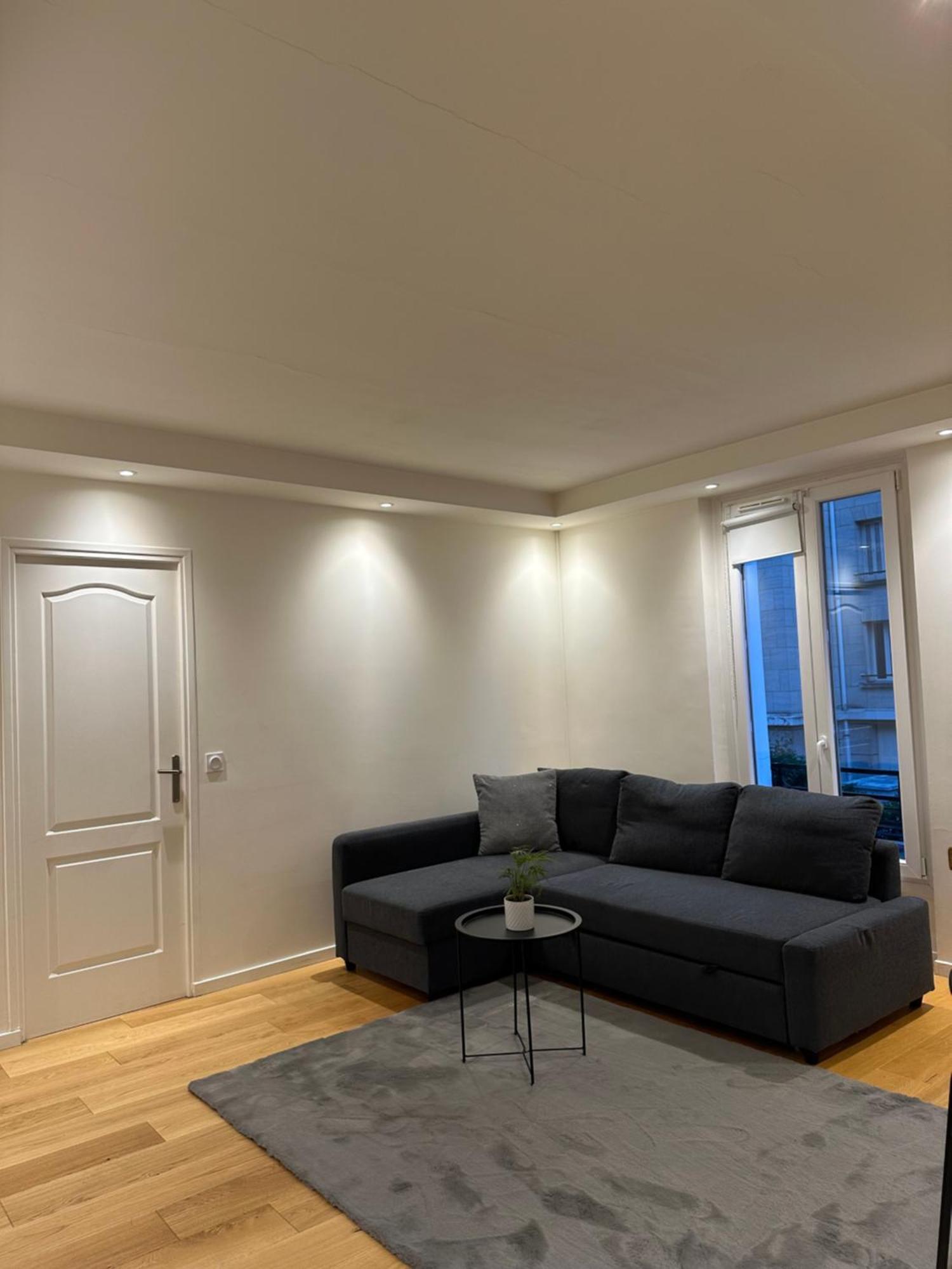 Super Appartement Refait A Neuf Beaucoup De Charme Boulogne-Billancourt Exterior foto